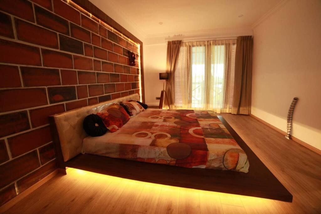 Varaa Villa Mysore Buitenkant foto